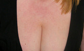 Divine Breasts 407340 Kelly Macromastia Huge Breasts
