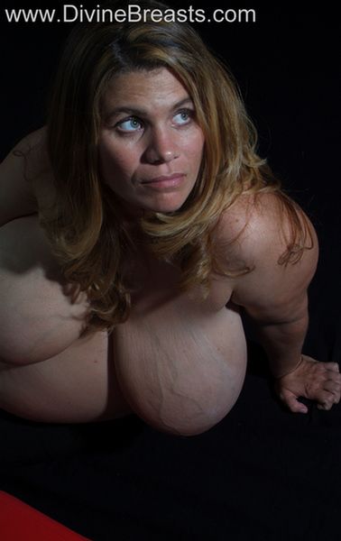 Big tits nadene from dates25 com
