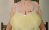 Divine Breasts 411836 Tiffany Massive Breasts
