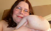 Divine Breasts 411995 Tracy BBW Big Boobs

