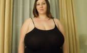 Divine Breasts 412373 Mara Busty Huge Boobs BBW
