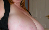 Divine Breasts 412399 Kelly Macromastia Huge Breasts
