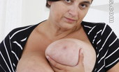 Divine Breasts 412580 Delilah Big Fun Bags Bounce
