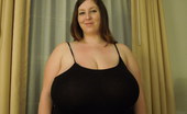 Divine Breasts 412916 Mara Busty Huge Boobs BBW
