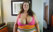 Divine Breasts Plumper BBW Hayley

