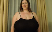 Divine Breasts 413816 Mara Busty Huge Boobs BBW
