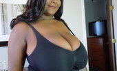 Divine Breasts 414258 Jinx Sexy Super Sagger Tits
