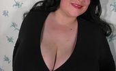 Divine Breasts 414490 Diana Plumper BBW Big Tits
