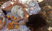 Magic Erotica 415016 Idoia Toys Her Pussy With A Banana And A Bottle Of Wine In Her Summer Picnic
