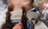 Magic Erotica 415017 Idoia Toys Her Hairy Cunt Under Her Xmas Tree
