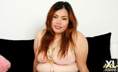 XL Asians 417137 Chunky Asian Pla Shows Her Fat Pussy
