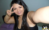 XL Asians 417145 Chubby Asian Girl Gip Takes Photos Of Herself
