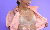 Pin-Up Wow 417816 Gorgeous Brunette Hitchhiker Reveals All To Try And Get A Lift.
