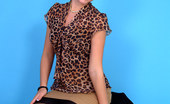 Pin-Up Wow 417925 Every Bosses Dream Secretary Unwraps A Kit-Kat And Her Clothes!
