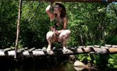 Pee Hunters 418522 Charming Red-Haired Teen Cutie Pees Off The Bridge
