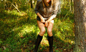 Pee Hunters 418586 Exciting Blonde Cutie Goes Into Bushes For A Piss

