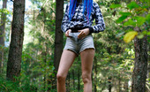 Pee Hunters 418592 Young Cutie Empties Her Bladder In The Forest
