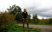 Pee Hunters 418618 Video Of A Blonde Tart Doing The Wee-Wee On The Road
