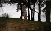 Pee Hunters 418630 Cute Babe Goes Out Commando And Pisses In The Woods

