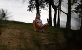 Pee Hunters 418630 Cute Babe Goes Out Commando And Pisses In The Woods
