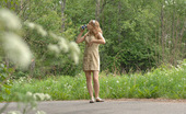 Pee Hunters 418709 Nude Cutie Tinkles On The Shoulder Of Country Road
