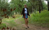 Pee Hunters 418731 Hot Young Chick Sits Down To Take A Leak Alfresco

