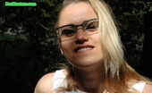 Pee Hunters 418797 Delicious Blondie Pisses Up A Storm In The Woods
