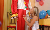 Hands on Hardcore Trisha & Nick Lang 420390 Cute Teen Trisha Is Getting Fucked By A Clown On Her B-Day
