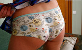 Flower Panties 421968 Schoolgirl In White Nylon Socks And Little Panties
