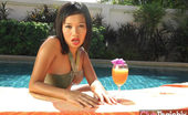 Thai Chix 423341 Thai Babe Nicha In The Pool
