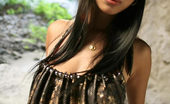 Thai Chix 423425 Outdoor Striptease With Sharon Lee
