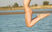Skokoff 427761 Rimma Skinny Babe Rimma Posing Naked On The Beach

