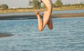 Skokoff 427761 Rimma Skinny Babe Rimma Posing Naked On The Beach
