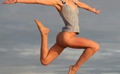 Skokoff 428007 Malena Very Skinny And Sporty Teen Jumping And Flying Naked On The Beach
