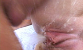 Squirt Hunter 428325 Darryl Hanah Start The New Year Off With An Explosion! This Week We Have For You The Very Sexy Daryll And Her Gyno-Geyser. Cum See This Beautiful Blonde Let Loose The Juice. This Classy Gal Really Gives An Amazing Demonstration Of Her Womanly Attributes. 