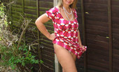 Bedfordshire Blonde 433019 British Milf Wife Outside In Upskirt
