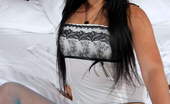 Lucy Van Angel 433839 Rihannasamuel
