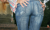 Jeans And Panties 438283 Jeans And Panties A Perfect Ass Blonde Flashing Her Wihte Thongpanties In Public
