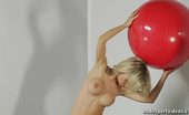 Nude Sport Videos 441212 Kicky Swiss Ball Train-Up
