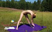 Nude Sport Videos 441283 Nude Hula Hooping Alfresco
