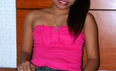 Hot Manila Nights 444929 Bhe Is A Classic Pinay Beauty With Sweet Chocolate Skin
