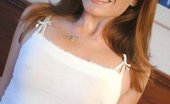 Escort Trick 449115 Pretty Whore Shows Off Her Tight Body
