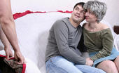 Boys Try Moms 450290 Two Boys Taste A Mature Muff First Time
