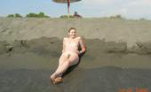 X Nudism 453406 Nudist Girls Have Fun With Each Other At The Beach
