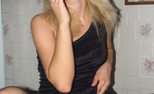 Planet Pantyhose Planet Pantyhose Blonde In Pantyhose Likes To Smoke
