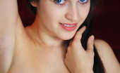 Met Art 462930 Met Art Presenting Serena Wood Stunning And Captivating Serena Wood Is Not Shy In Front Of The Camera. A Beautiful Body And Face To Behold. Serena Wood Arkisi Presenting Serena Wood
