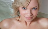 Met Art 463102 Met Art Neurie Petite Yet Lusty Bod That Captures The Attention, Along With A Natural, Amateur Beauty, And Sweet, Innocent Appeal, Feeona A Teases Her Way From The Bed To The Bathtub. Feeona A Rylsky Neurie
