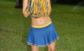 Lindy Lopez 466695 Cheerleader Nn Lindy Lopez

