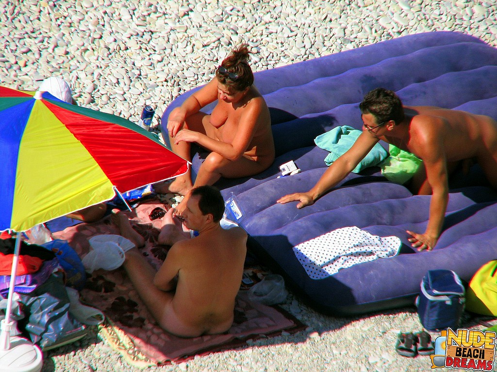 Beach porno voaer sex
