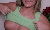 Alyssa Roxi Teen Lifts Her Shirt To Show Off Her Huge Perfect Perky Tits Alyssa Roxi
